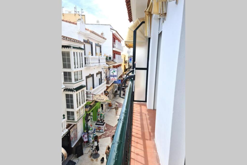 Calmahouse Carihuela Torremolinos Exterior foto